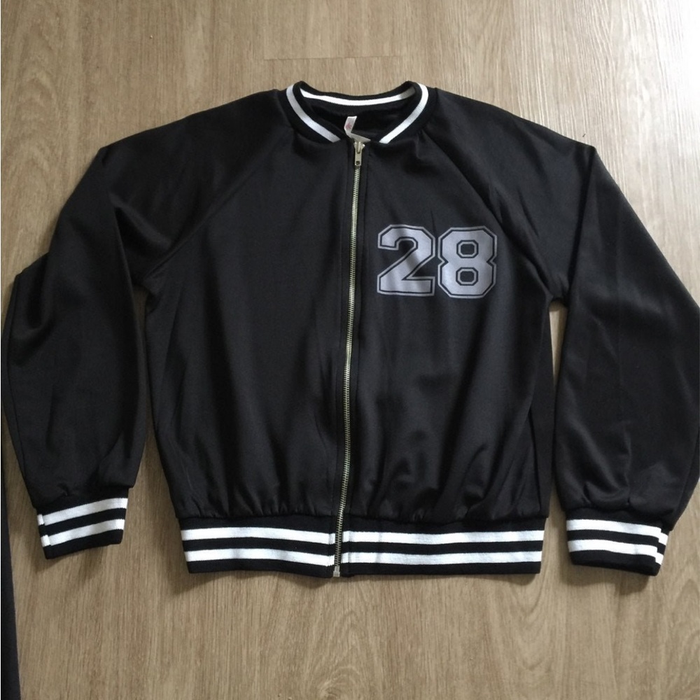 Jogging set - Picture 3 of 7